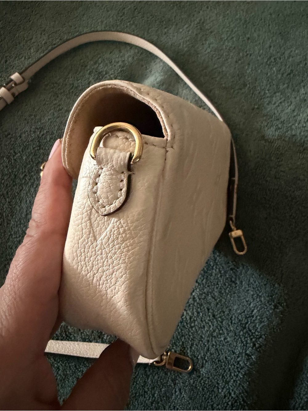 Louis Vuitton IVY Cream Monogram Embossed Leather Crossbody Bag - Picture 10 of 13